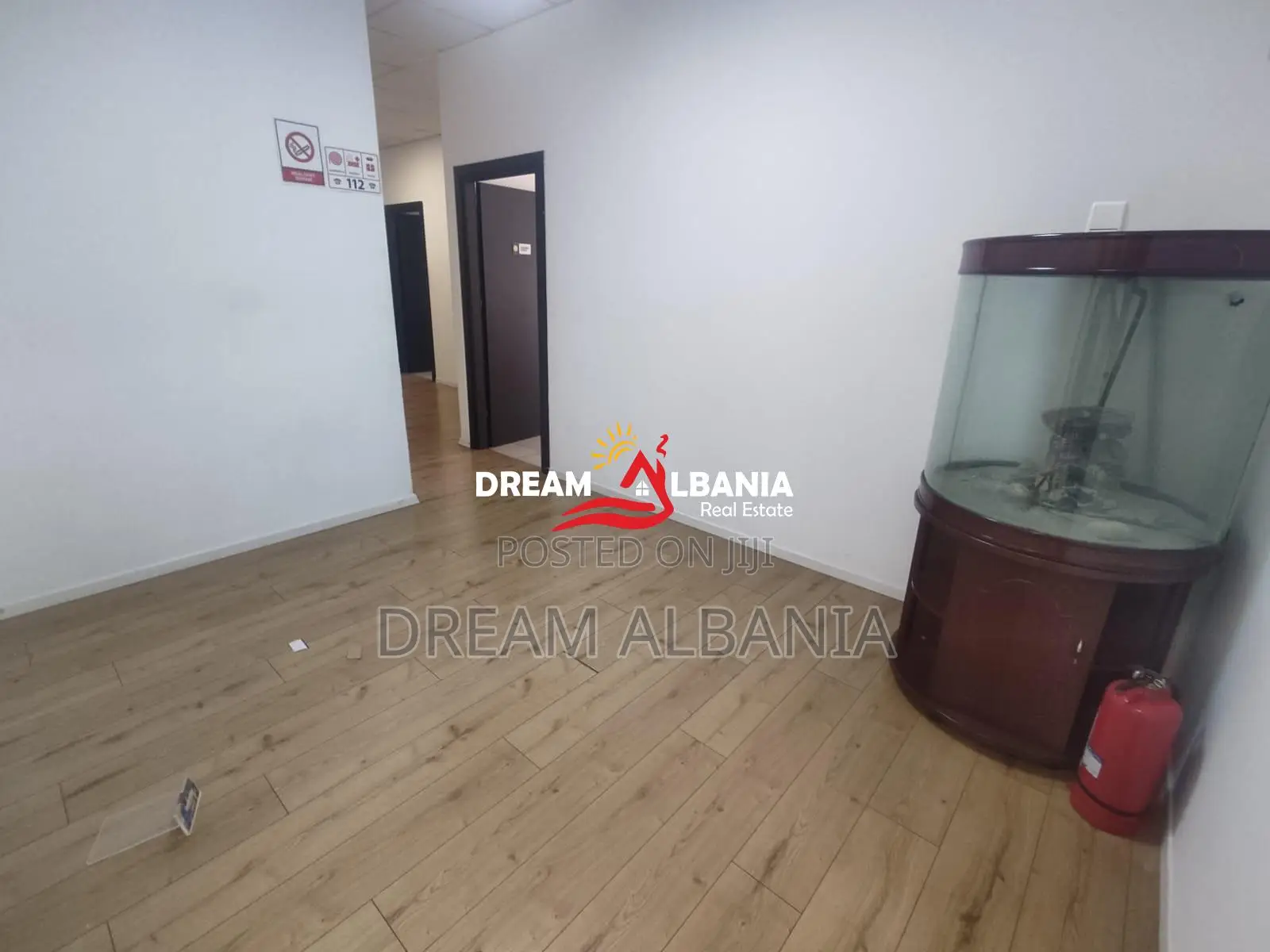 Jepet ambient biznesi me qera ne zonen e Bllokut prane Stadiumit Selma