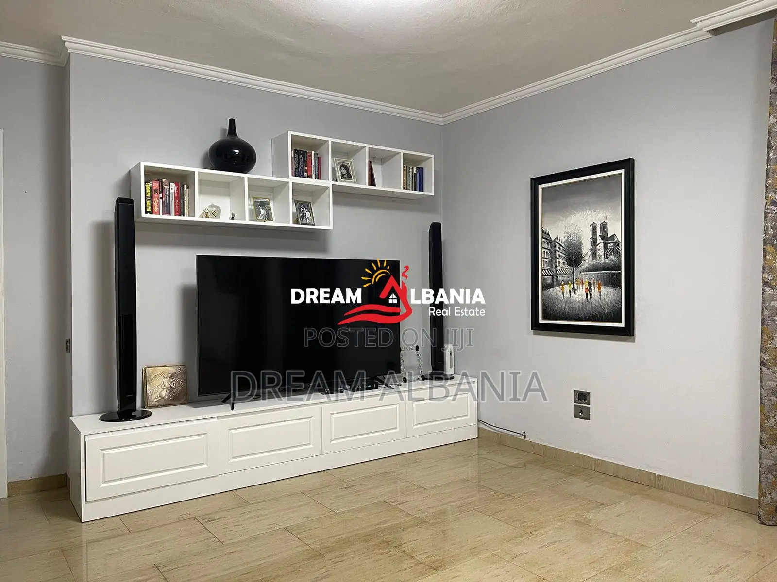 Jepet apartament me qera 3+1 per HOSTEL tek Mozaiku i Tiranes (ID 4239