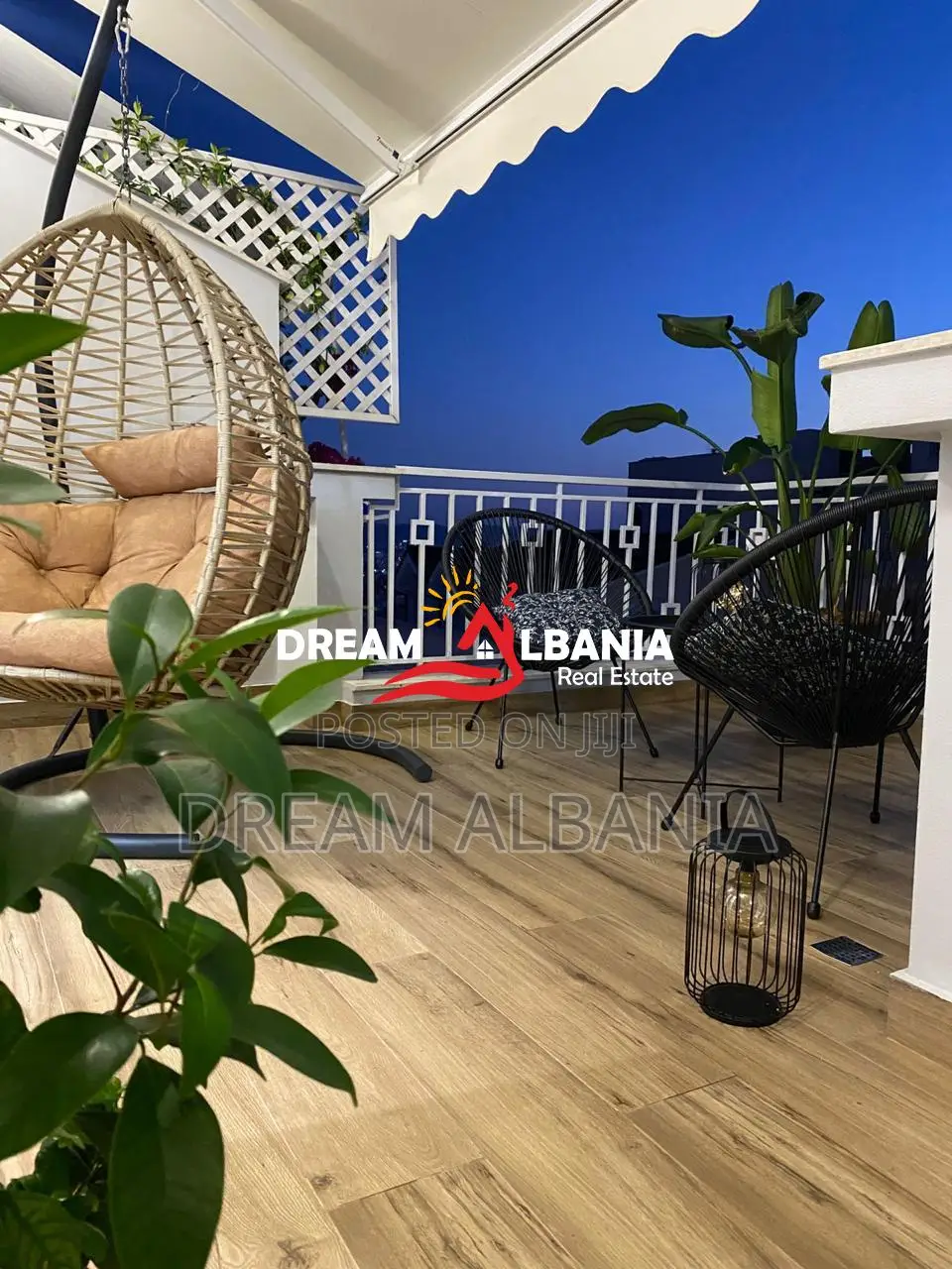 Shitet Apartament 3+1+2 luksoz tek Rezidenca Platea ne Fresk ID(413150
