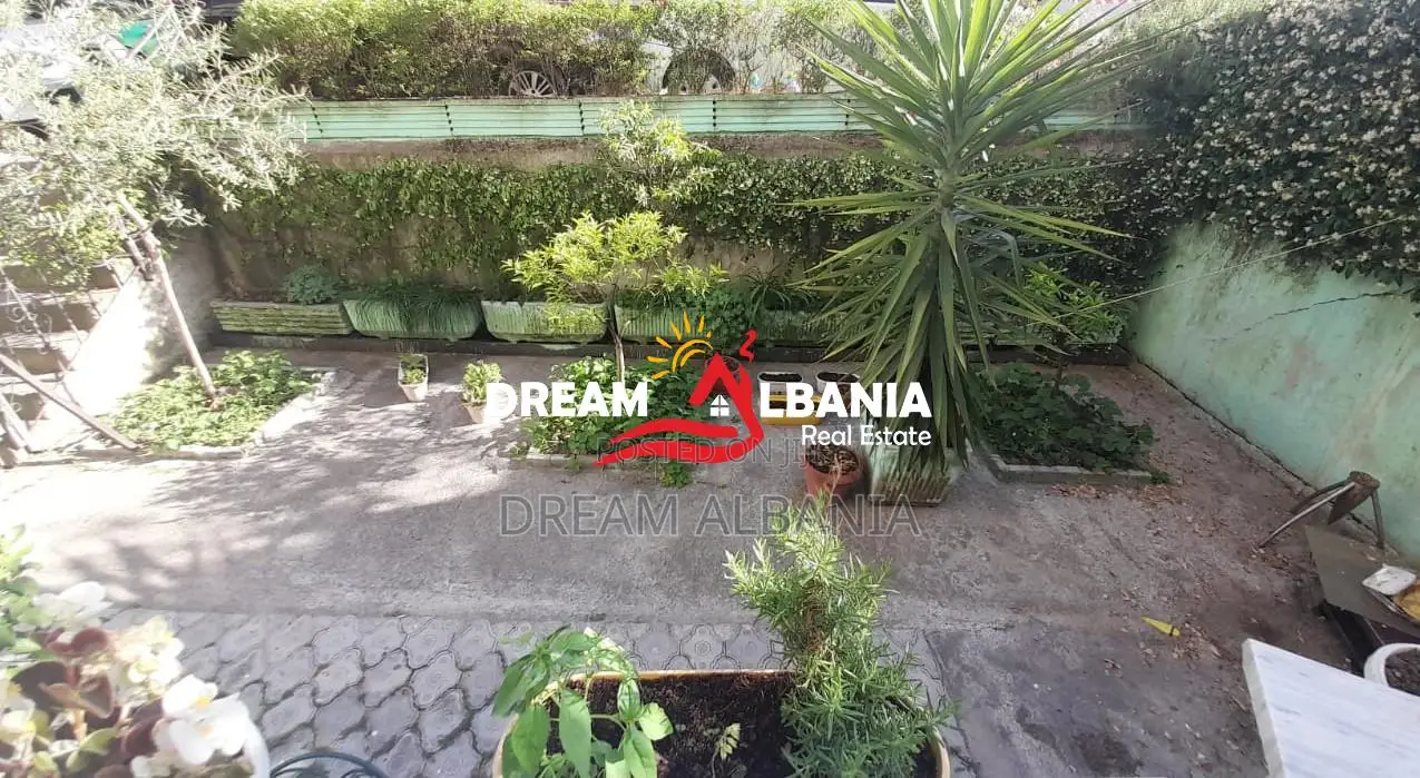 Apartament 2+1 ne shitje ne zonen e Kodres se Diellit prane Big Market