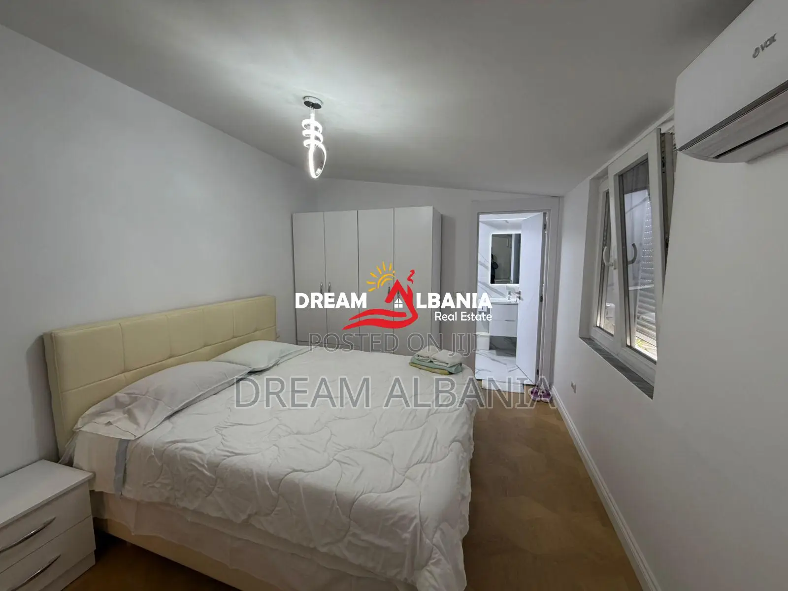 Shitet apartament 2+1+2 tek Irfan Tomini prane shkolles 26 Nentori (ID