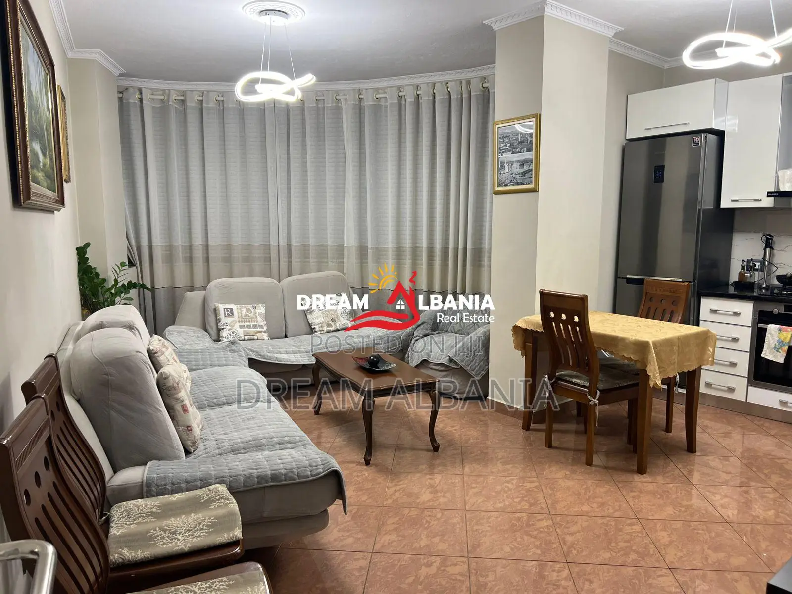 Jepet me Qira Apartament 2+1+2 – Pas Eye of Tirana, Qendër (id 4221559