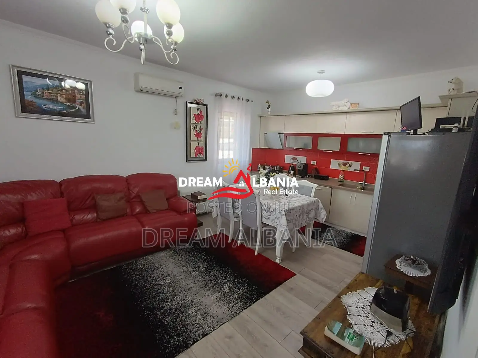 Vilë për shitje në Shkozë, Tiranë (ID 4151217)