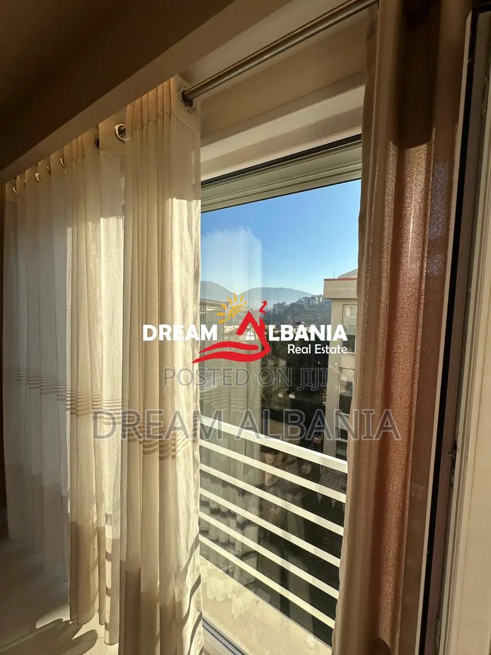 Dupleks 3+1+3 me qera midis 2 Residencave Kodra e Diellit (ID 4231353)
