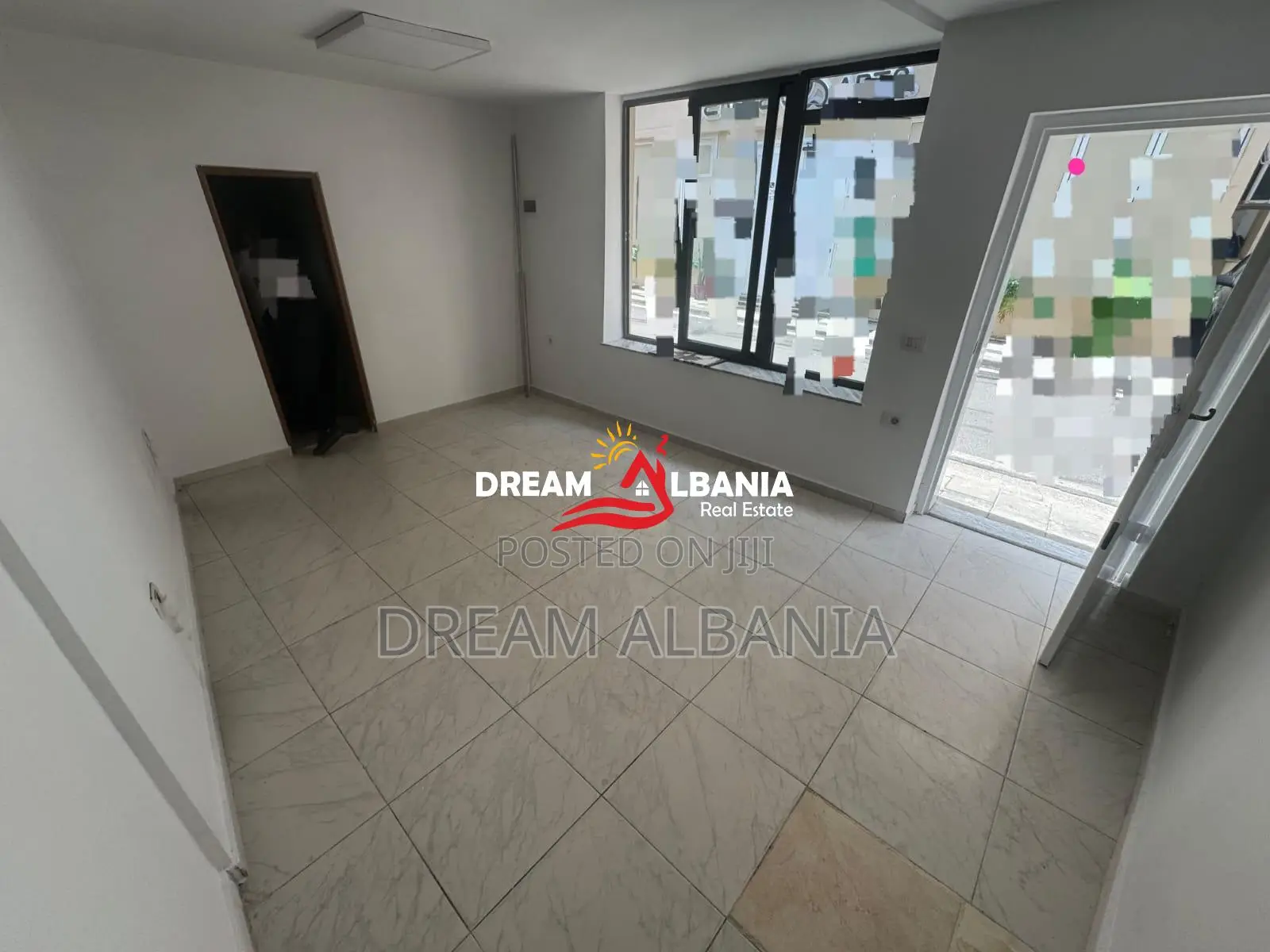 Jepet Zyre me qera Tek Rruga Fortuzi, Tirane (ID 42611559) f