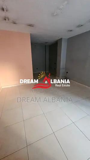 Dyqan me qera buze rruge prane EHW ne Rrugën Bardhyl, Tirane ( 4271118