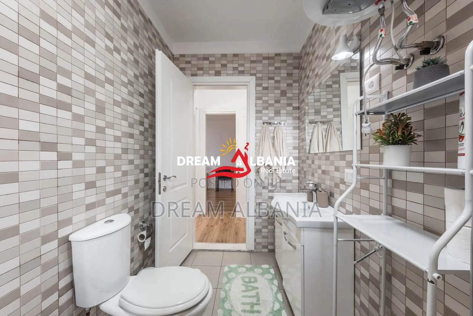 Jepet Apartament 2+1+2 me qera Tek Rruga Bogdaneve (ID 42215627)