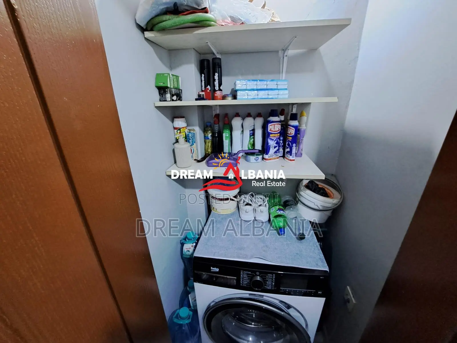 !!Opsion i Mire!! Shitet Apartament 2+1+2WC+Kuzhine me Vete, Rruga Dri
