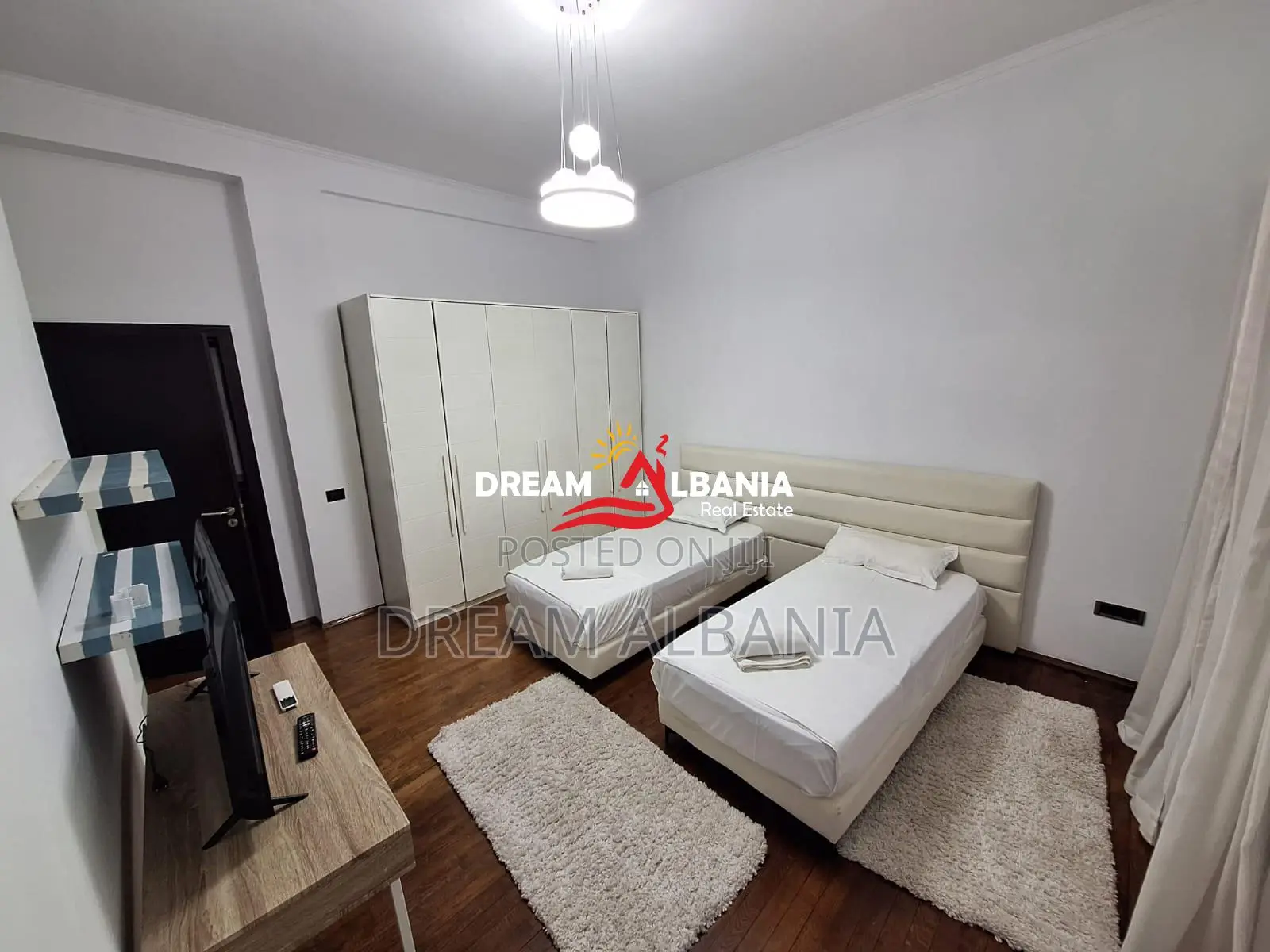 Apartament me qera 2+1+2 me Parkim Tek Rruga e Barrikadave (ID 4221559