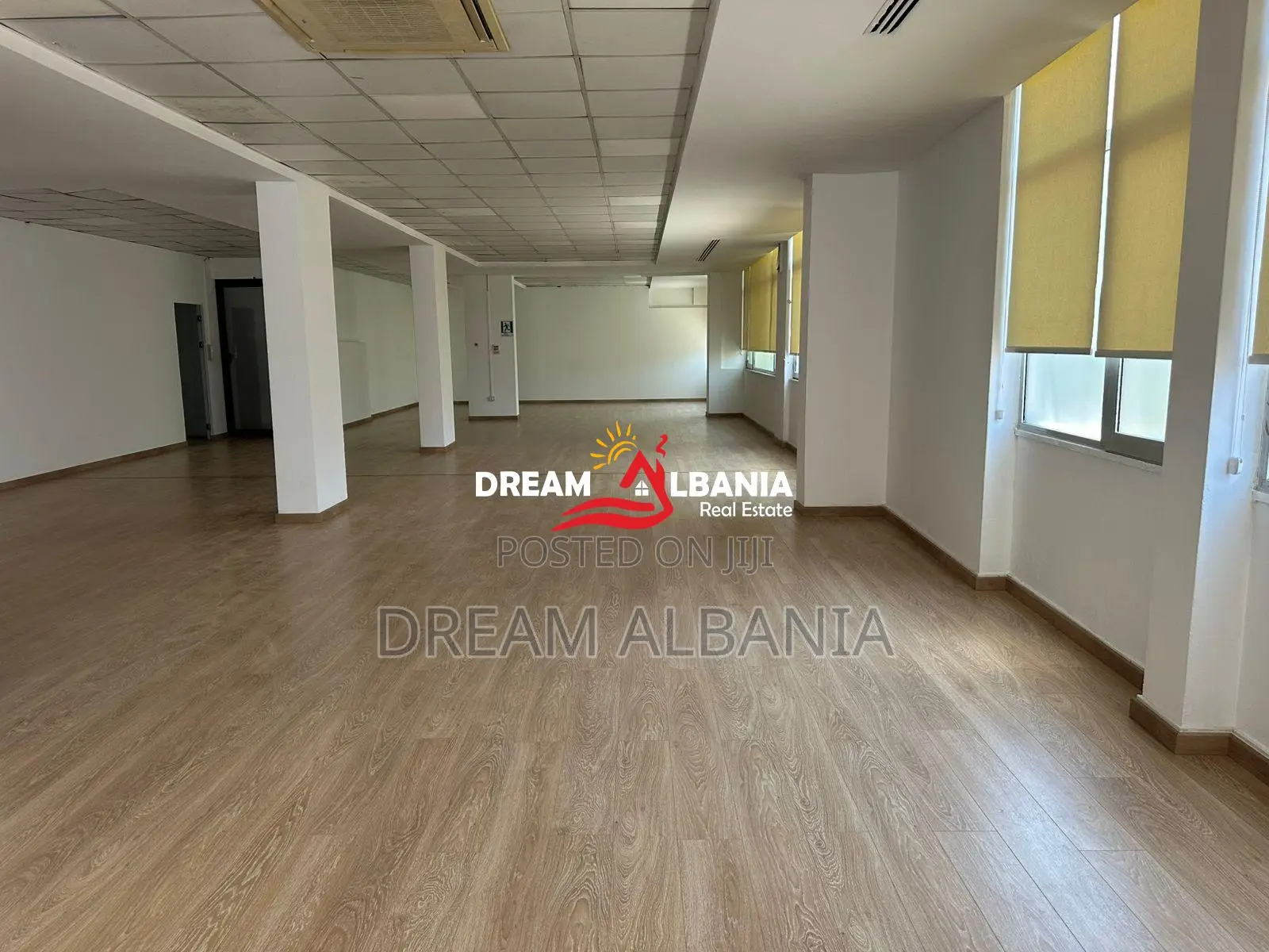 Jepet ambient biznesi me qera ne zonen e Bllokut prane Stadiumit Selma