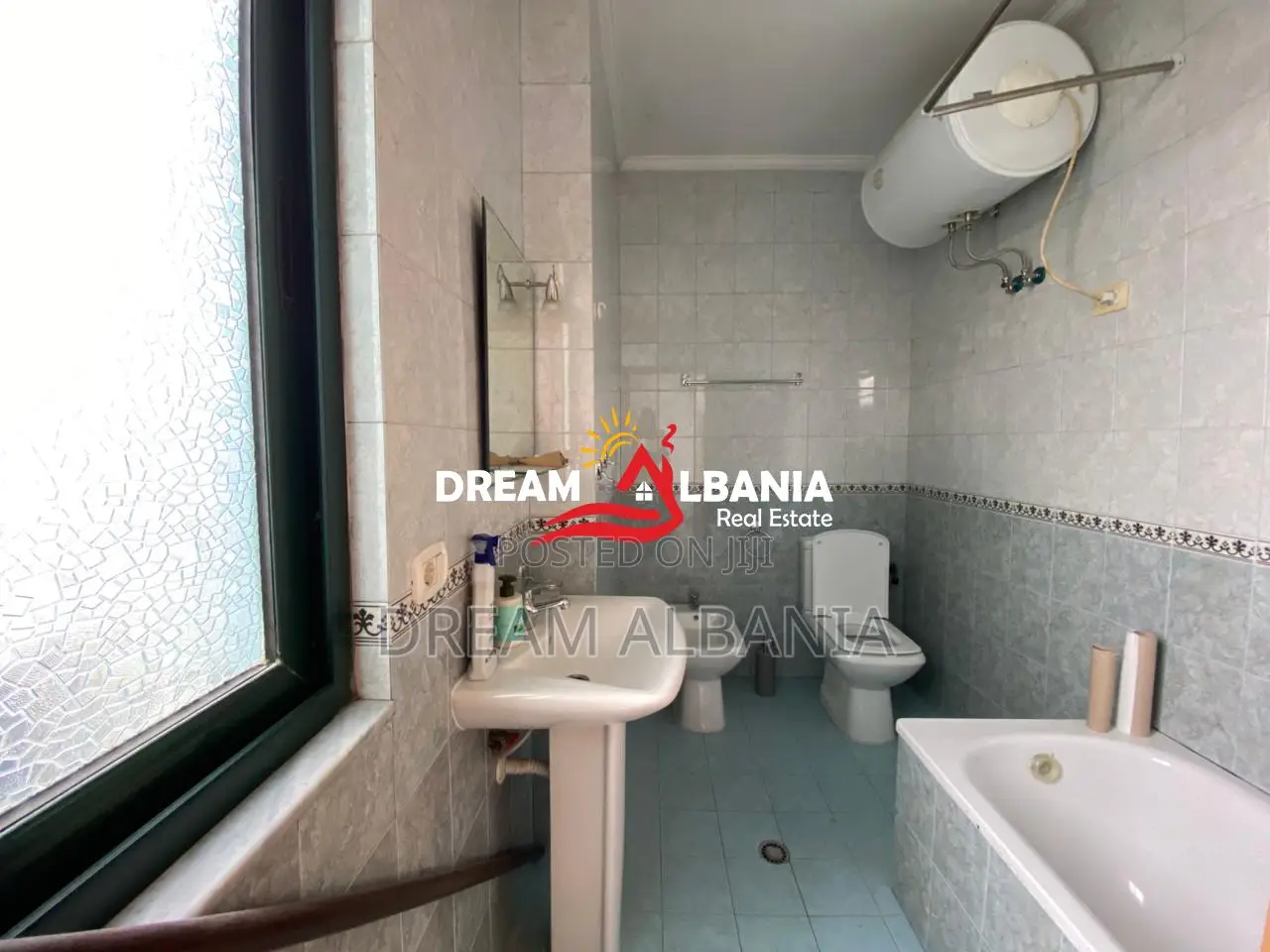 Apartament me qera 3+1+2 Tualete, tek Bulevardi Gjergj Fishta Tirane (