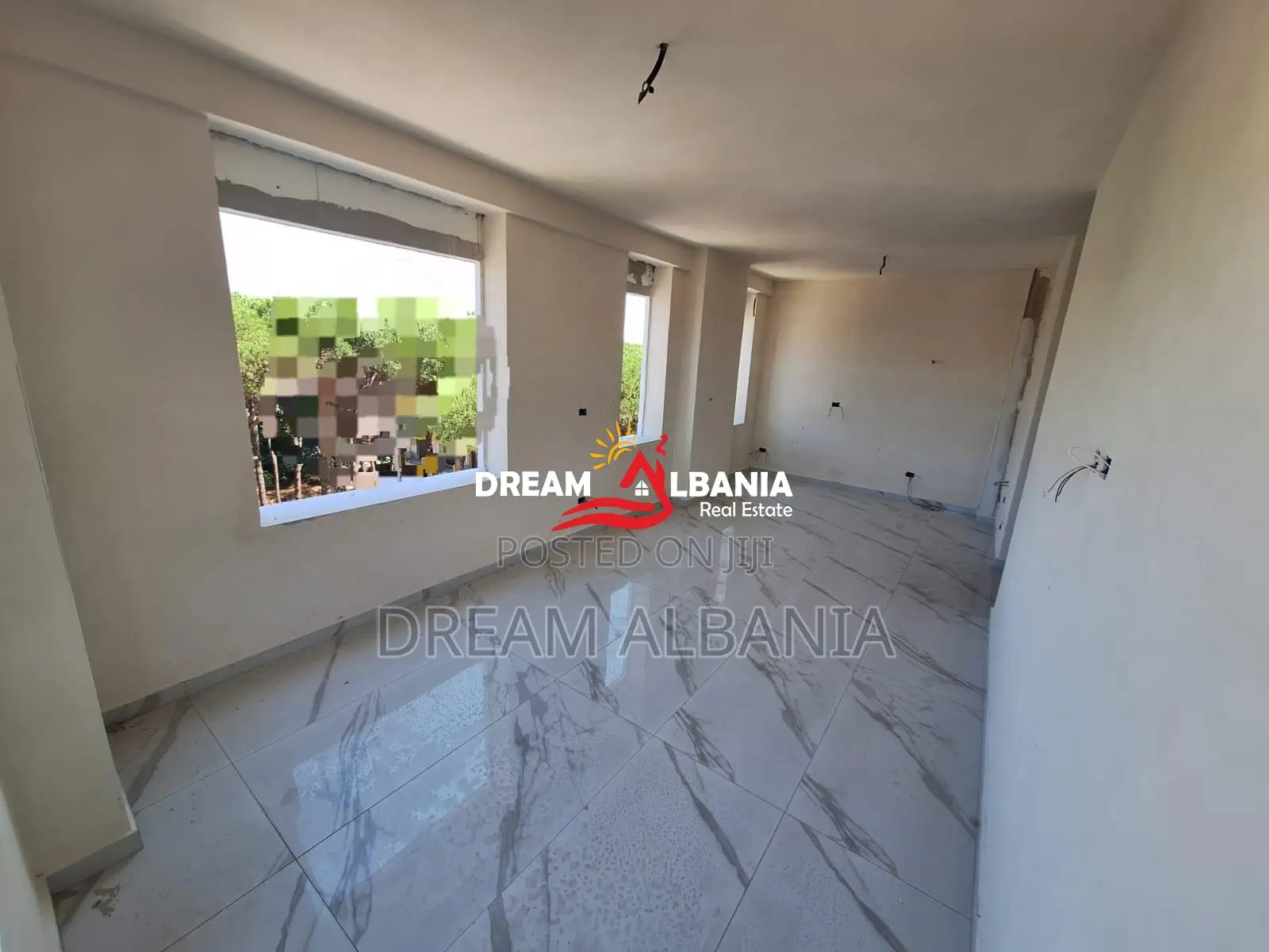 Shitet Apartament 1+1 Tek Mali Robit, Golem (41111591)