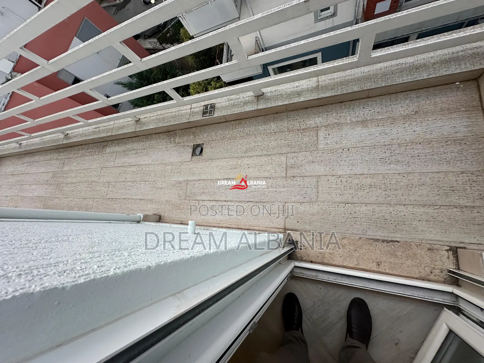 Penthouse ne Shitje tek Liqeni i Thate (ID 4131401)