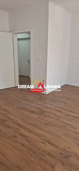 Apartament 1+1 ne Rr Qemal Stafa, pran Shkolles te Kuqe (ID 4119481)