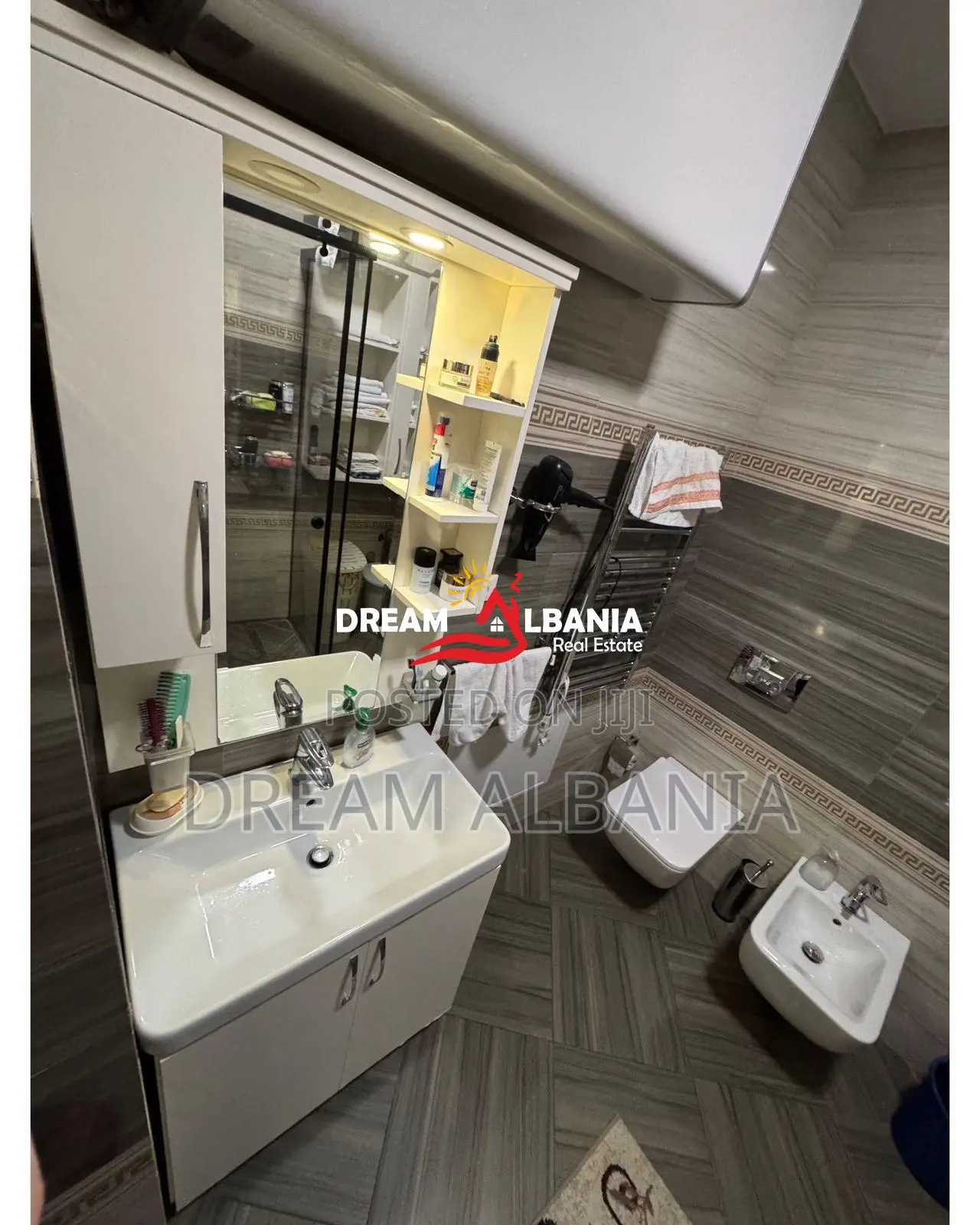 Apartament 2+1+2 Ne Shitje Te Stadiumi Dinamo (ID 41212170)