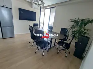 Jepet Ambient Zyre me qera ne Rrugen Mine Peza tek Golden Tower(ID 422