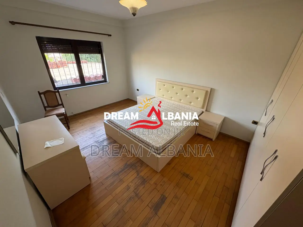 Shitet Apartament 2+1 prane Venue në Xhamllik, Tiranë (ID 41212272)