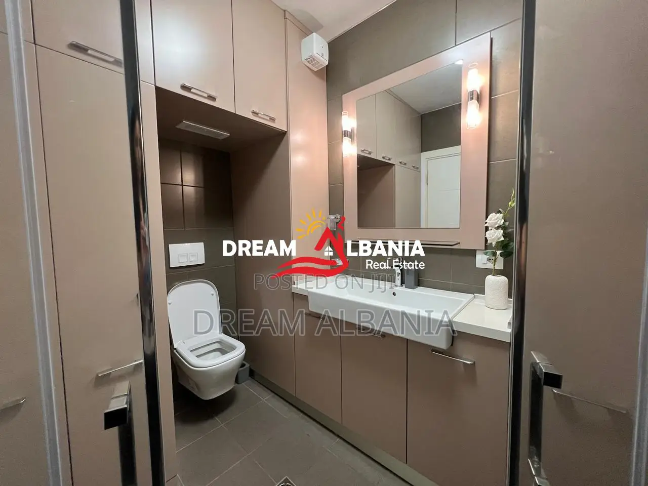 Shitet super apartament 2+1+2 ne fillim te Astirit (ID 41211735)
