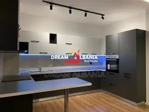 Apartament 1+1 me qera ne Rrugen e Elbasanit, prane Liceut Artistik (I