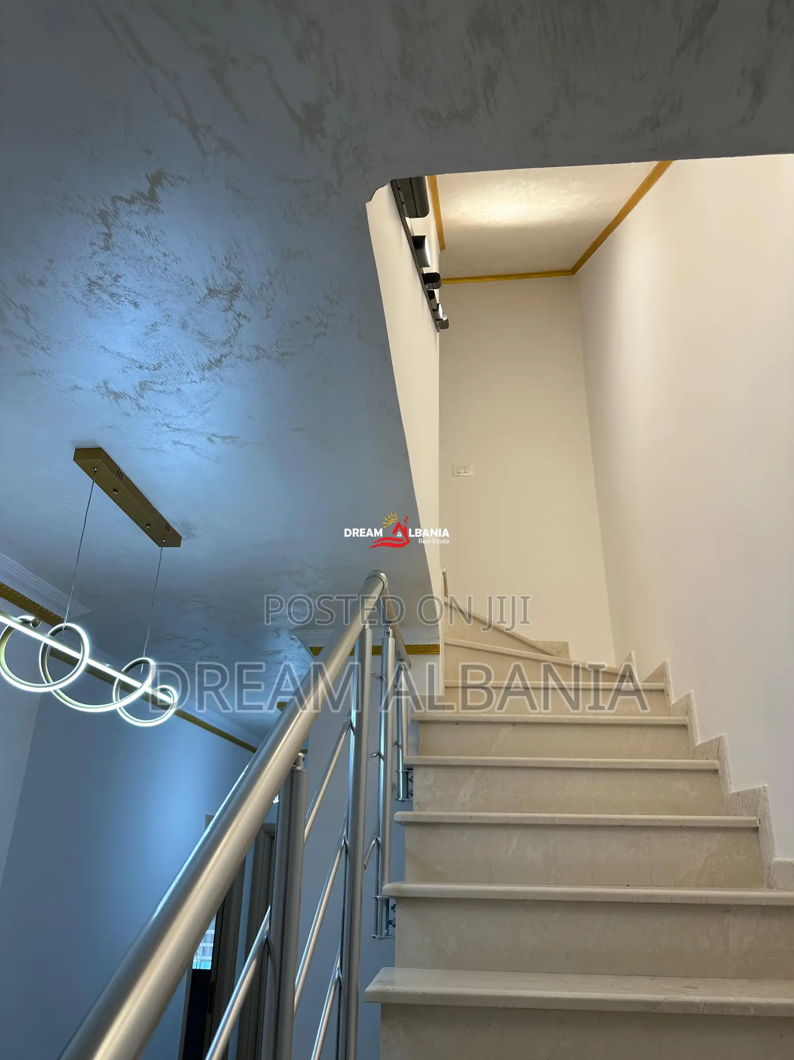 Dupleks 3+1+3 ne shitje te Residenza Kodra e Diellit 1 (ID 4131349).