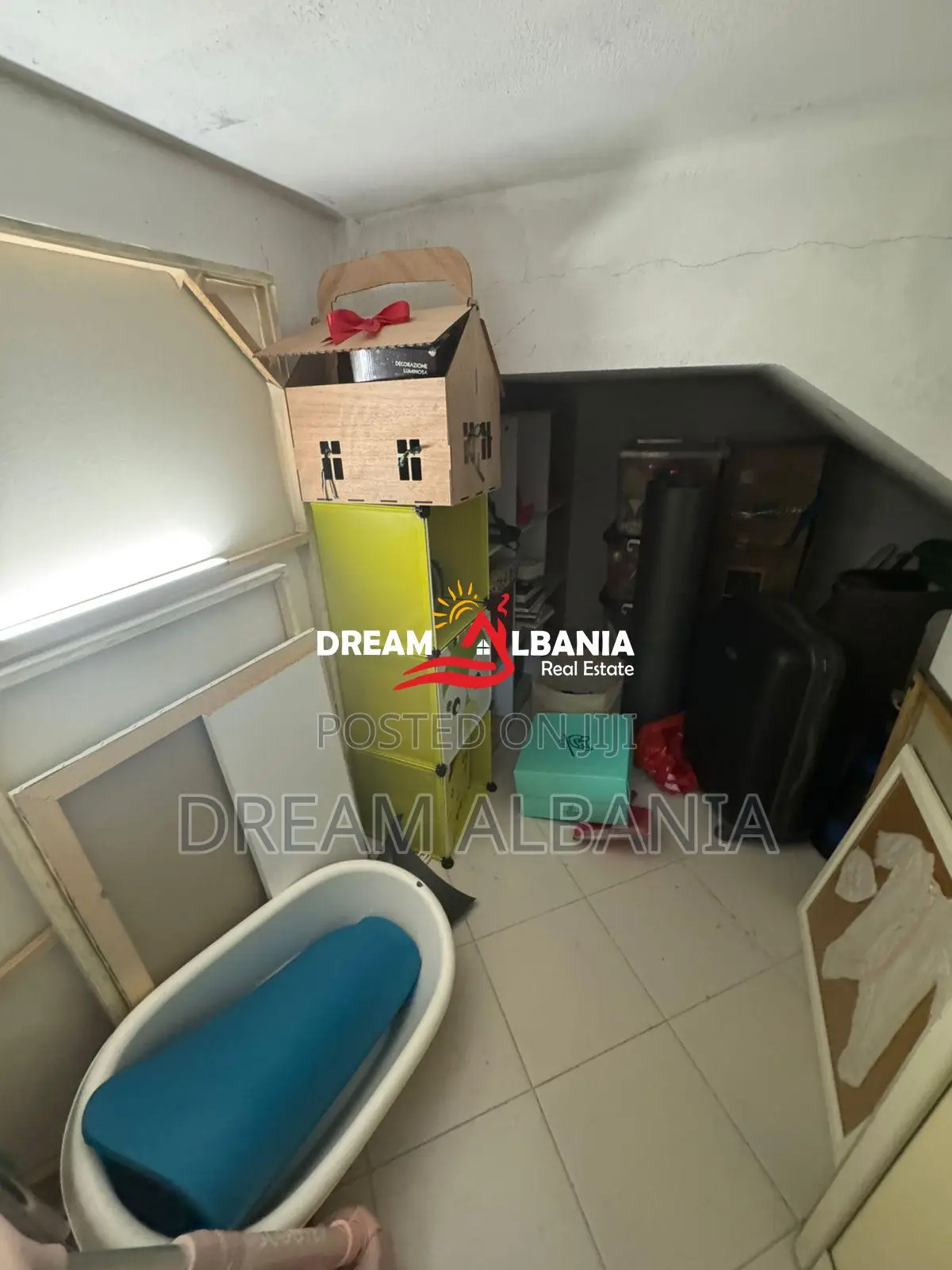 Apartament 3+1+2 per shitje, tek Liqeni Thate, prane Rr Peti (ID 41314