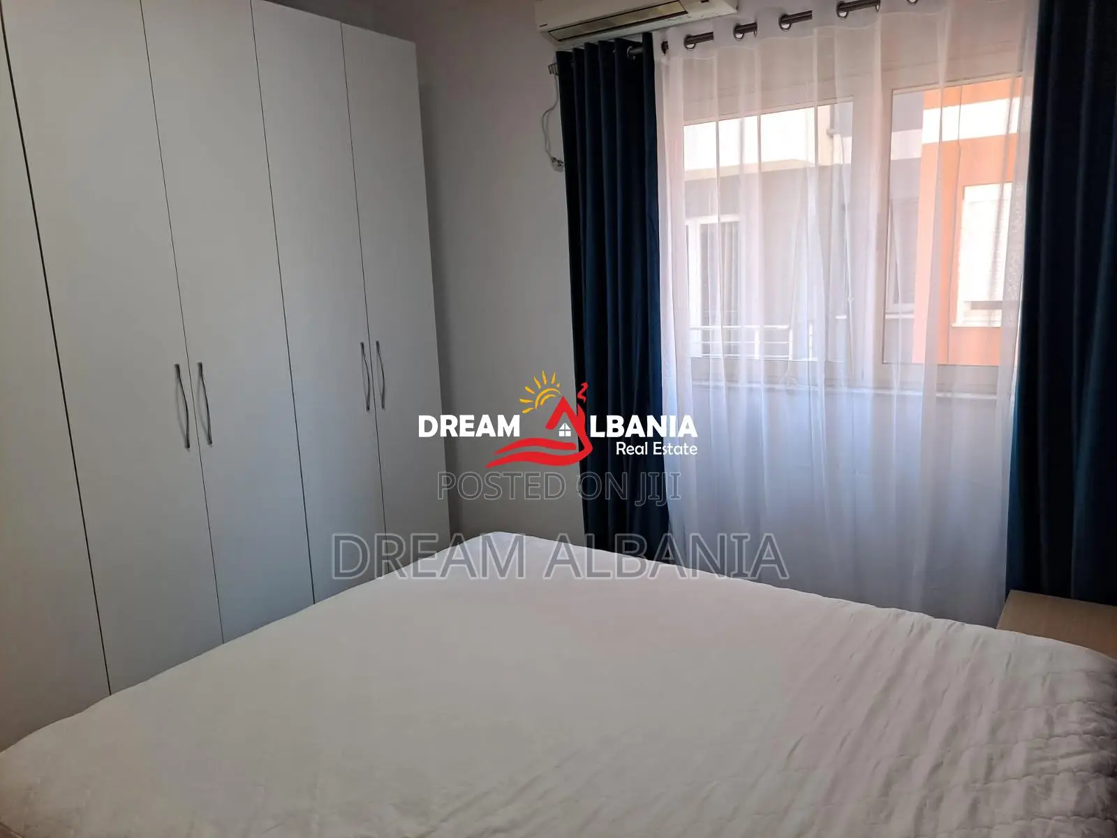 Apartament 2+1+Post Parkimi ne Shitje tek Liqeni i Thate (Rruga Peti) 