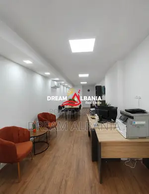 Zyrë për Shitje te Kryqëzimi i Laprakës-TIRANE (42611561)