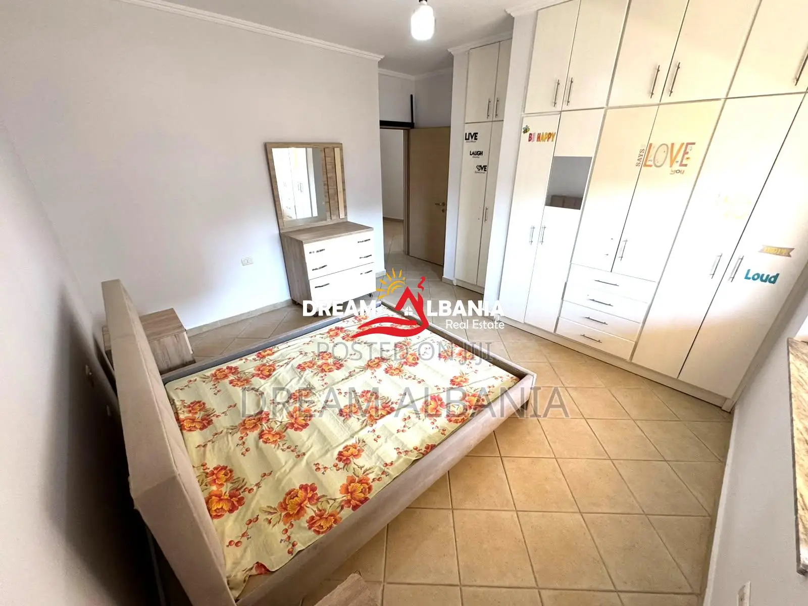 Apartament 2+1+Verand 62 m2 ne shitje Astir, prane Ozone Electronic Ti