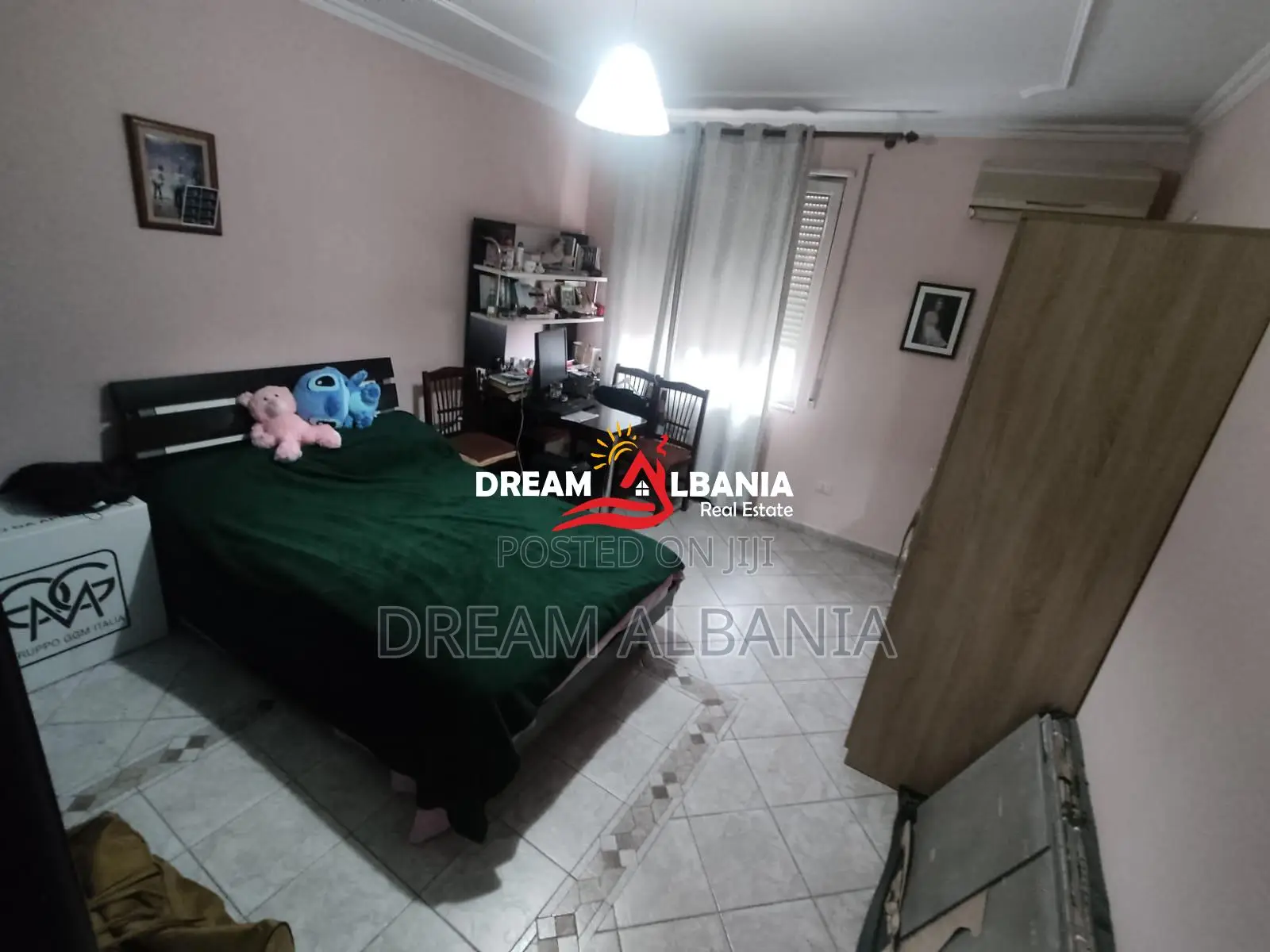 Zyre 3+1+2wc me qera prane Rruges se Sales ne Tirane ( ID 4231483)