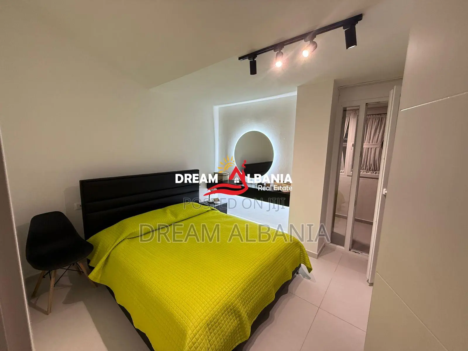 Shitet Apartament 1+1 Tek Restorant 2 Luanet ne Fresk (41111602)