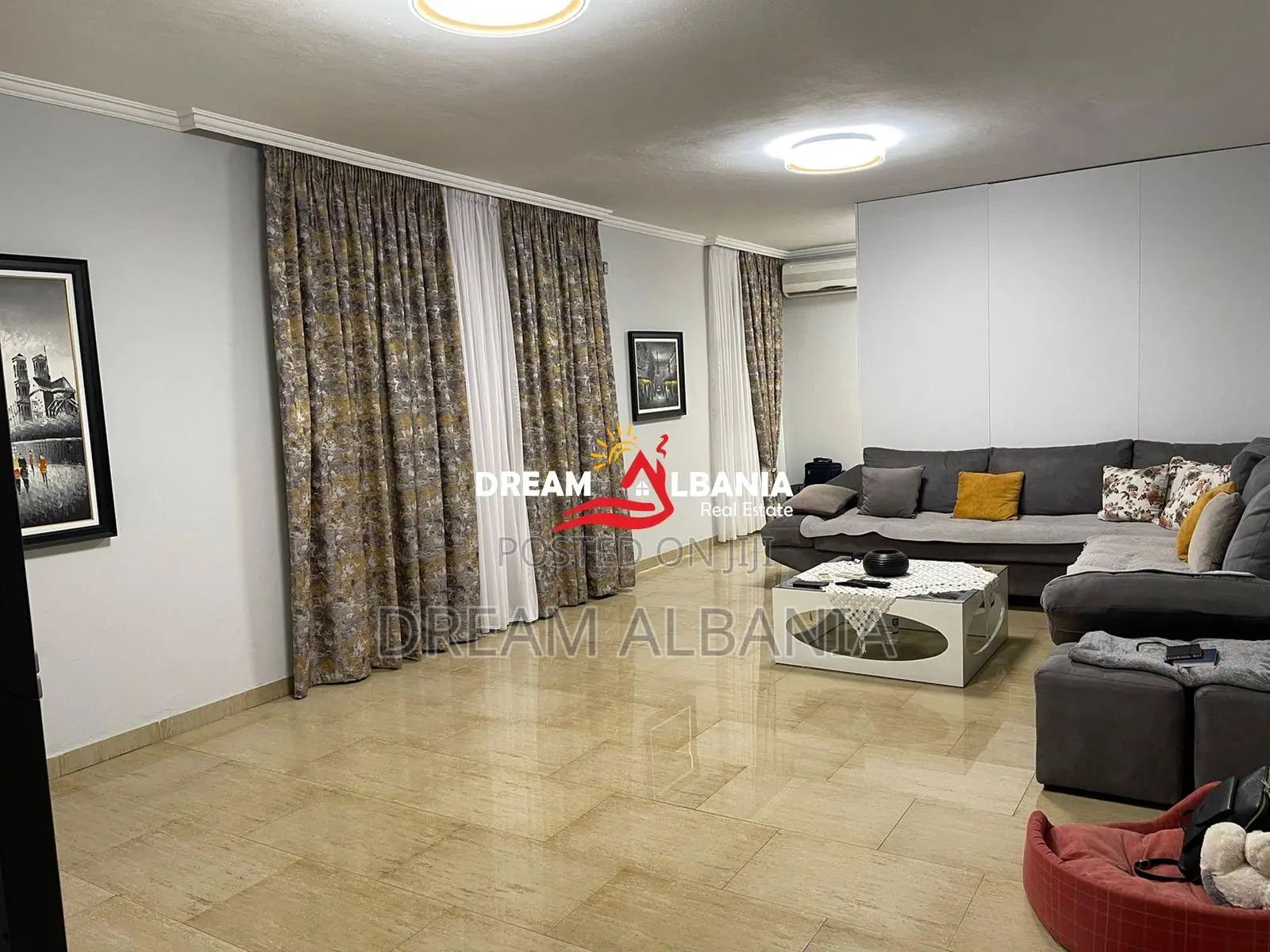 Jepet apartament me qera 3+1 per HOSTEL tek Mozaiku i Tiranes (ID 4239