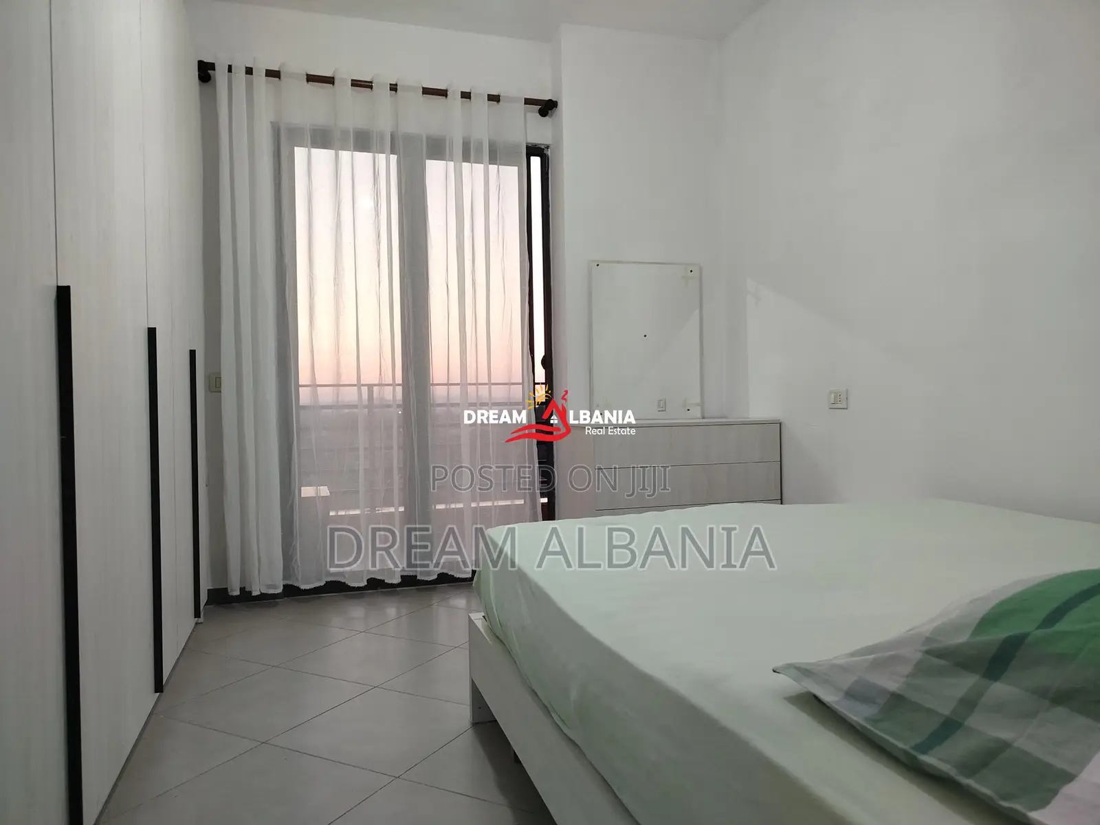 Shitet Apartament 1+1+2 ballkone prane Bar Oslo ne Astir,Tirane (ID 41
