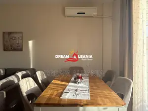 Jepet me qera Apartament 2+1 Rruga e Elbasanit prane pallatit te Briga