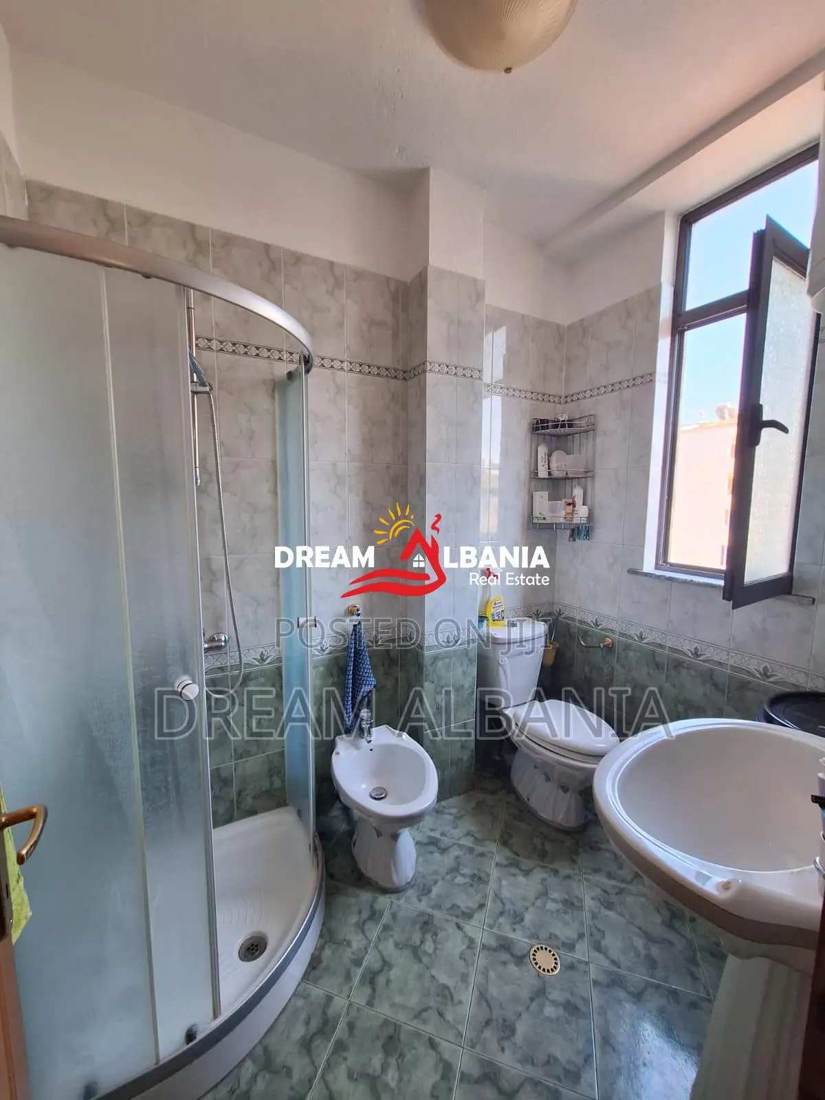 Apartament 3+1+2 me qera ne Myslym Shyr, Tirane (ID 4231503)