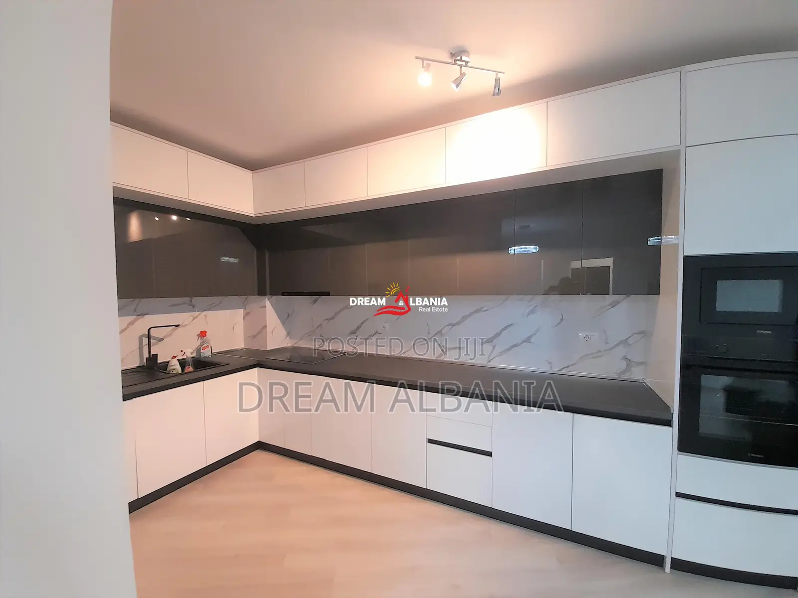 Super Apartament 2+1+2 me Qera tek Rezidenca Turdiu ne Tirane(ID 42214