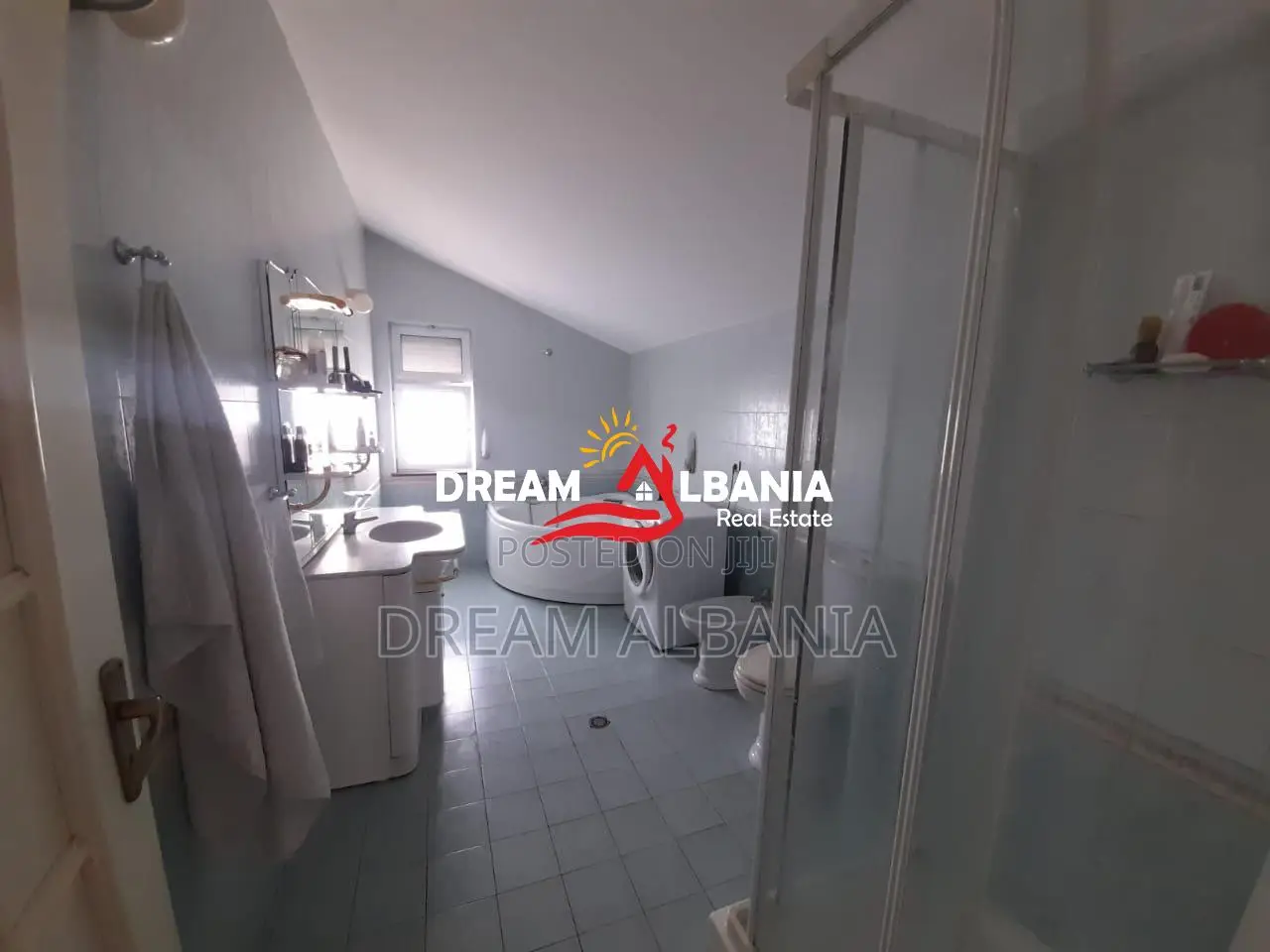 Shitet apartament 1+1 ne Bllok prane BKT bank(ID 4119134)