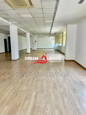 Jepet ambient biznesi me qera ne zonen e Bllokut prane Stadiumit Selma