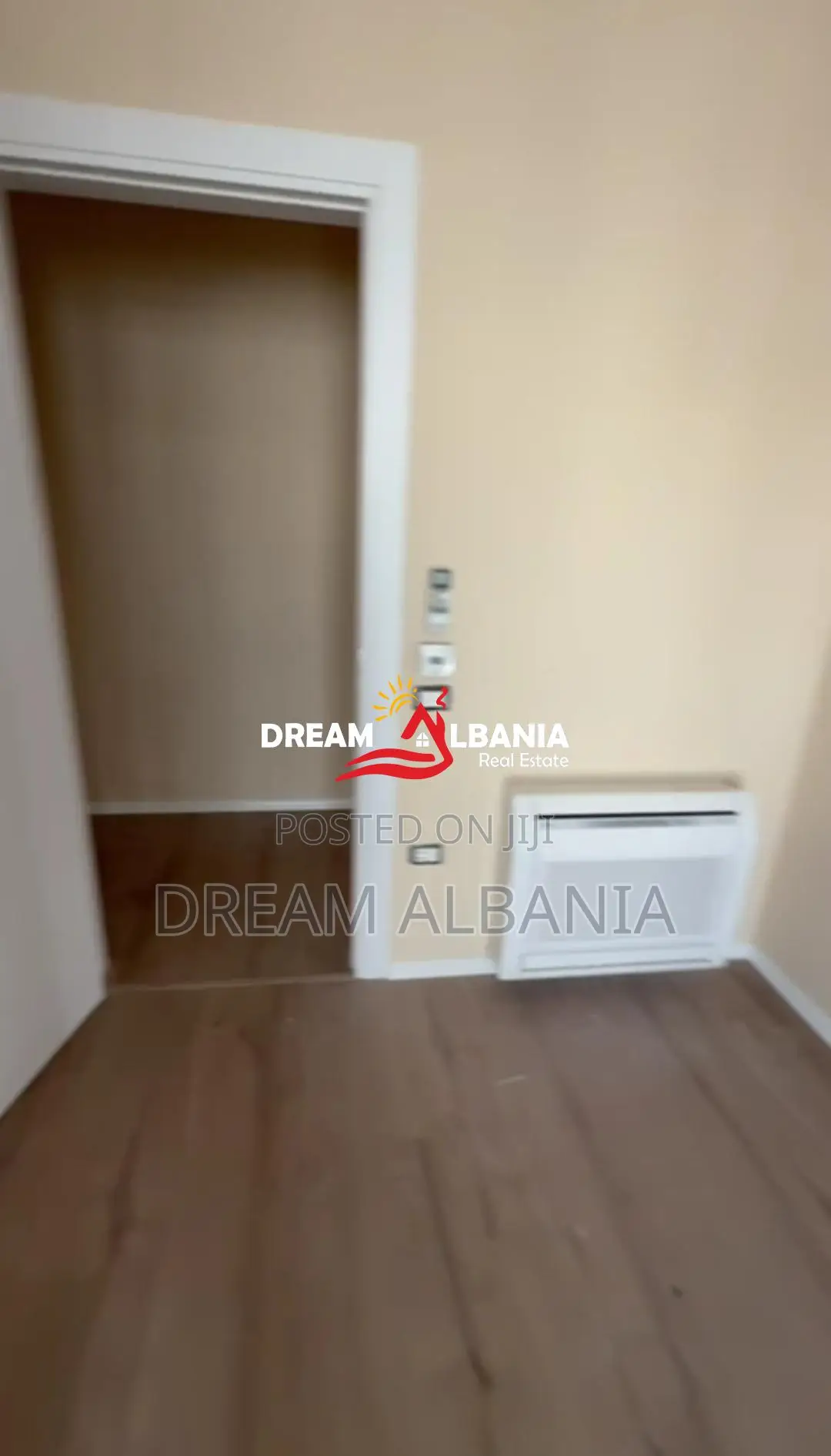 Jepet ambient biznesi ne Rrugen e Dibres prane Kompleksit Arlis (ID 42