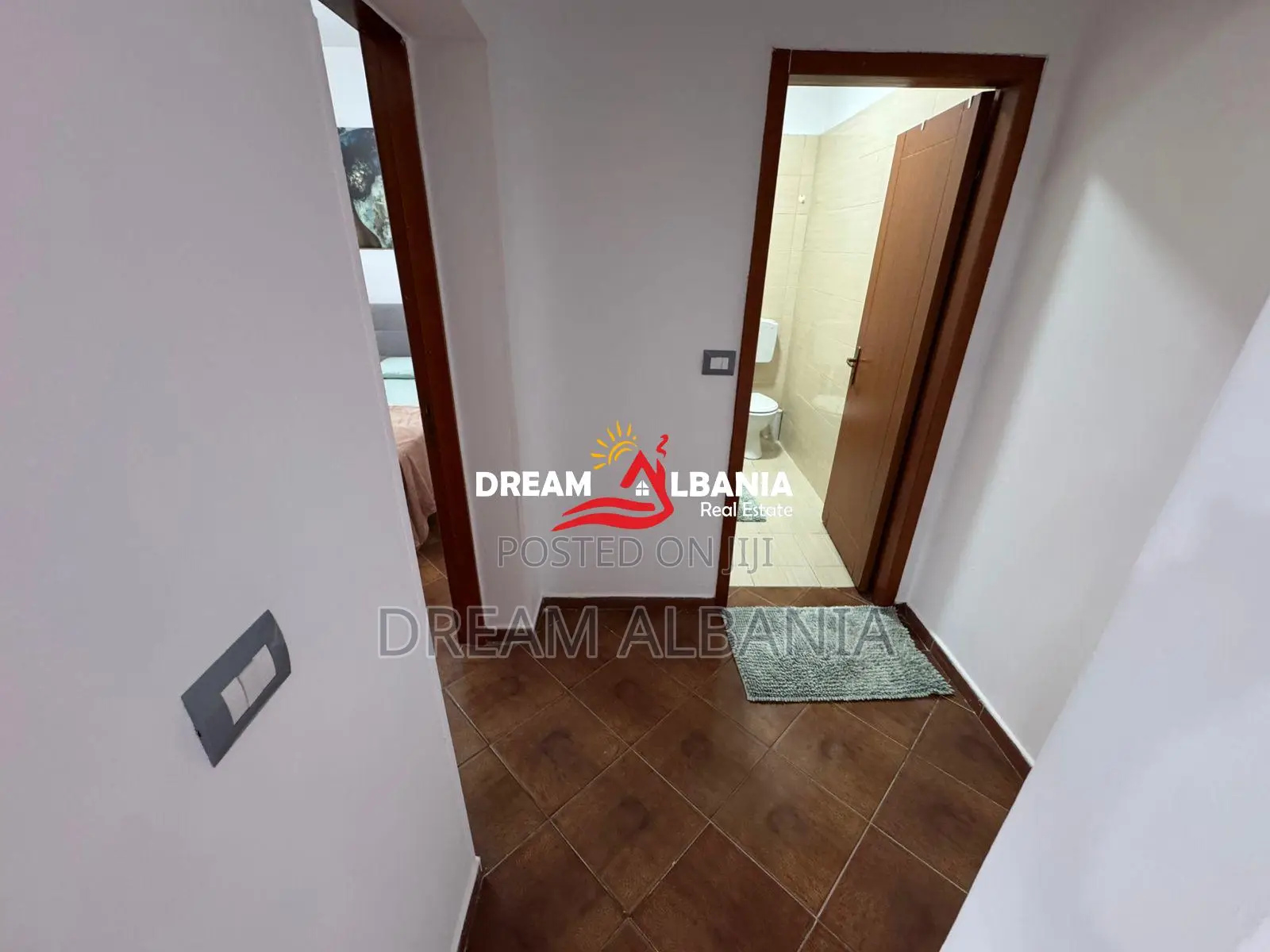 Jepet Apartament 2+1 me Qera Rr Durresit, prane Mullirit te Vjeter, Ti