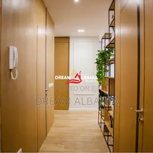 Jepet me qera ambjent per ndarje qeraje ne Don Bosko, Tirane (ID 42611
