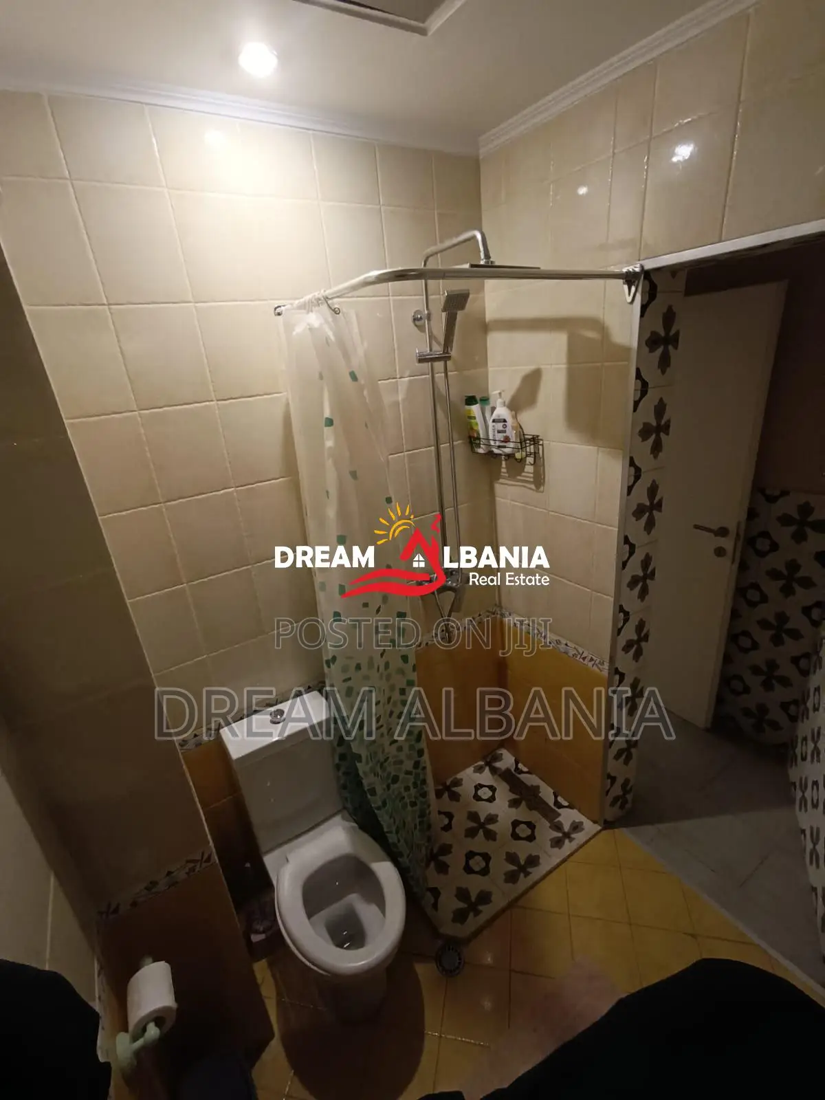 Apartment 2+1 jepet me qera afer 9 katsheve (Aktualisht 1+1+Garsoniere