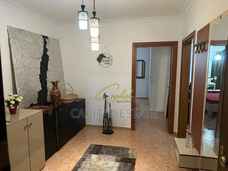 APARTAMENT ME QIRA 2+1+2 ZOGU I ZI 70.000 LEKE