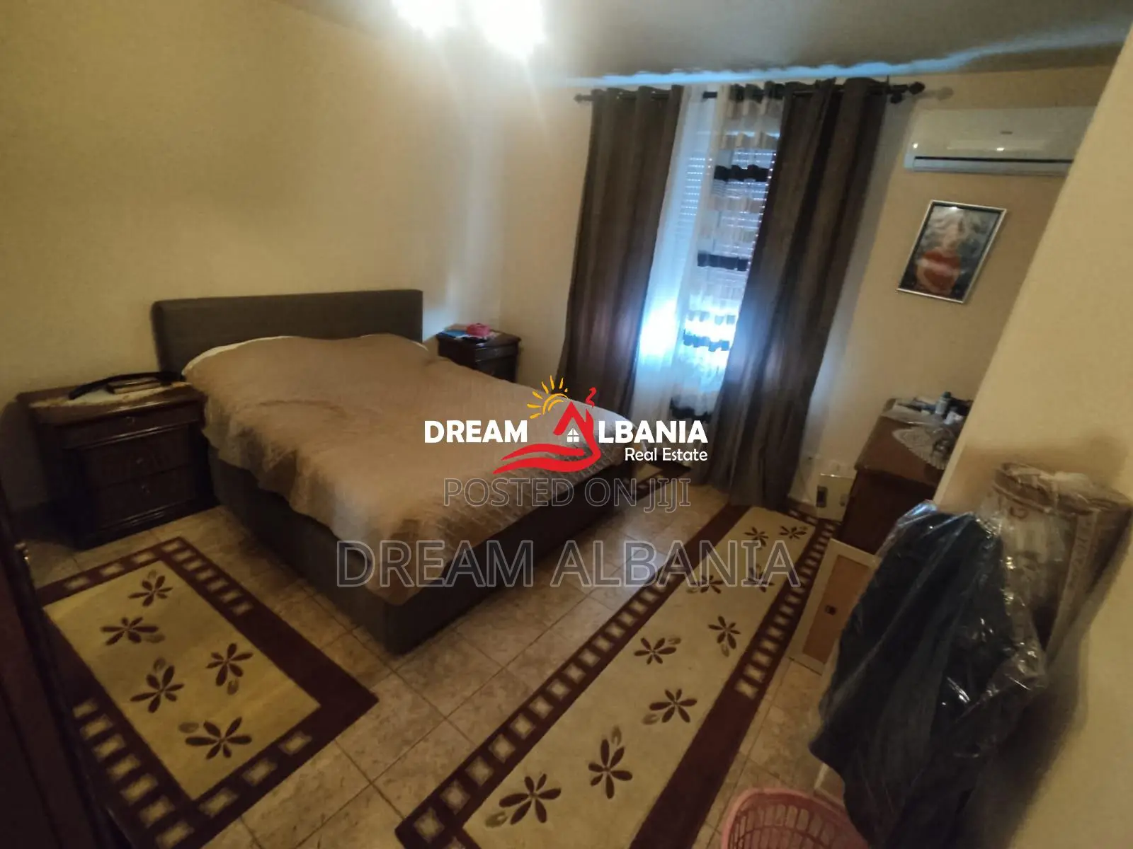Zyre 3+1+2wc me qera prane Rruges se Sales ne Tirane ( ID 4231483)