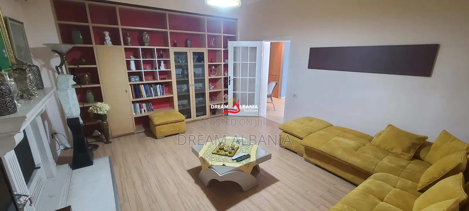 Vile Rezidenciale me Oborr me Qera ne Laprake (ID 4251329)