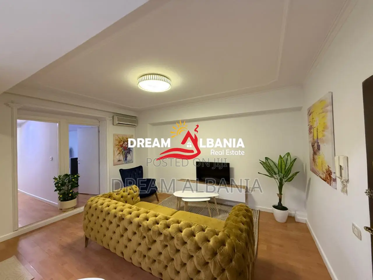 Jepet me qera apartament 2+1 ne zonen e Bllokut, Tirane (ID 42215594)