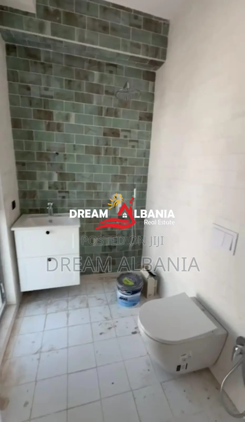 Jepet ambient biznesi ne Rrugen e Dibres prane Kompleksit Arlis (ID 42