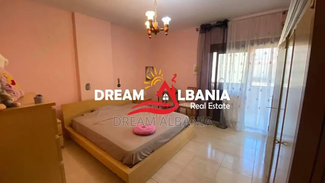 Apartamente 1+1 me qera ne zonen e Rruges se Kavajes ne Tirane (ID 421