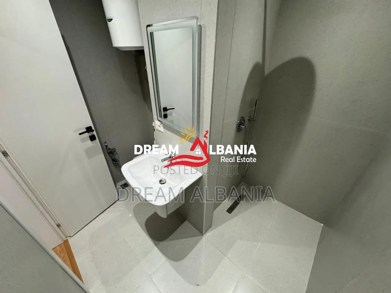 Apartament 2+1 per Shitje tek Ish Stacioni Trenit, Tirane (ID 41212247
