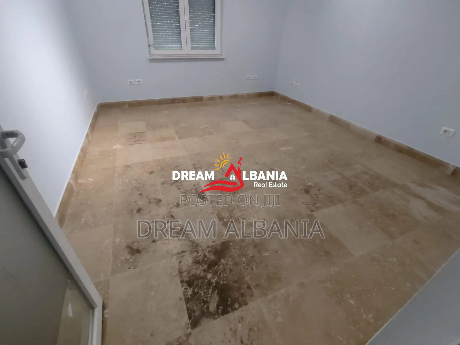 Jepen Apartamente/Zyra me qera ne Rrugen 5 Maji prane Concord (ID 4261