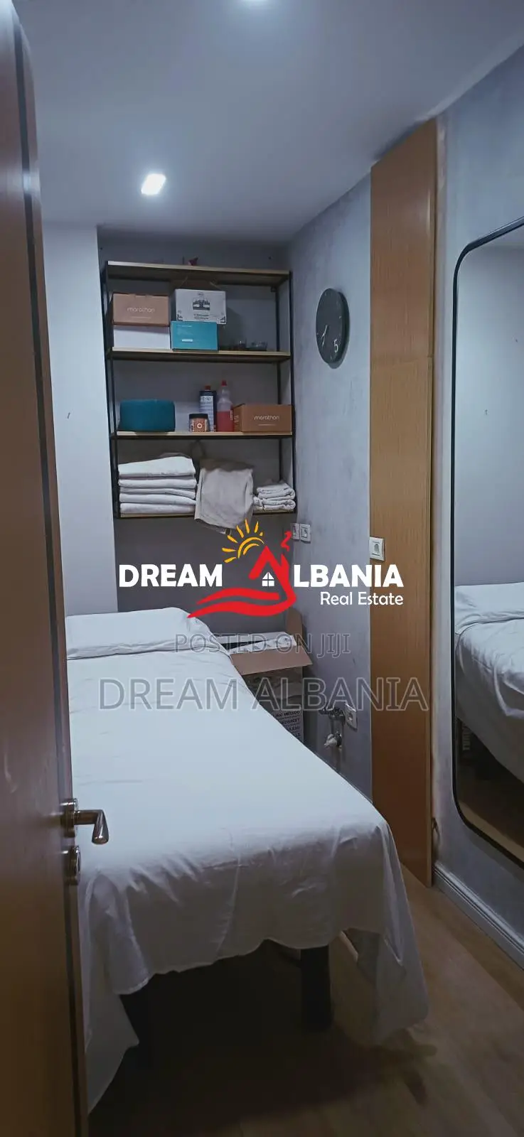 Jepet me qera ambjent per ndarje qeraje ne Don Bosko, Tirane (ID 42611